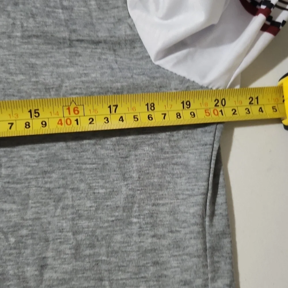 Gray and White Women's Top XL Patterned Sleeves Leafs keyhole back
